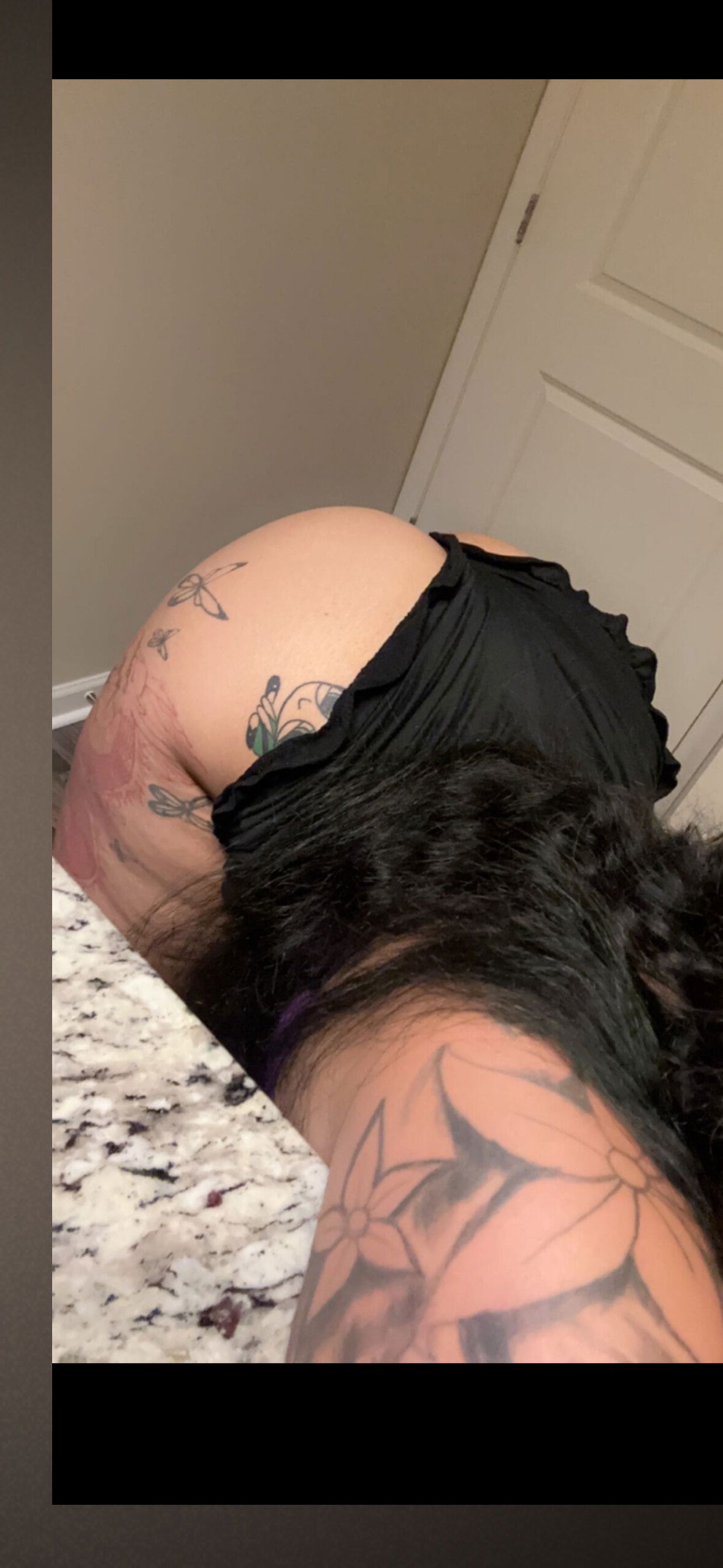 Asiaxmendozaa 👅 photo