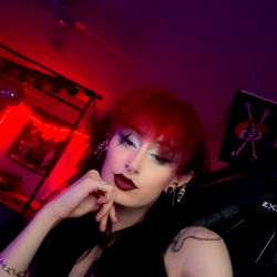 Aesthetic Skel, a Model of OnlyFans