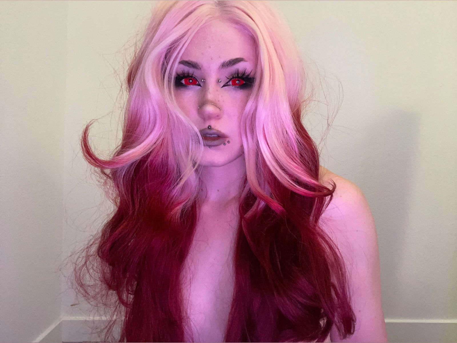 𝐋𝐔𝐗 / 𝐊𝐈𝐓𝐓𝐘 ✦ photo