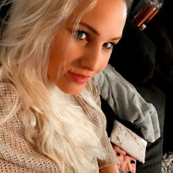 Amalia - OnlyFans Model, Texas