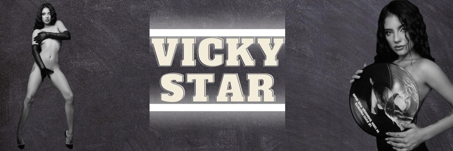 Vicky Star🌟 photo