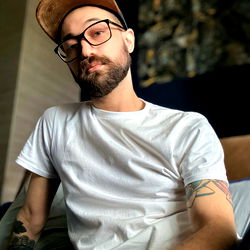 Ash, a talented musician