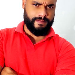 Fitness Model and Actor with a Charismatic Personality