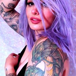 Austen Marie, a tattooed OnlyFans model from Portland