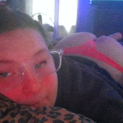 Cute Girl with Glasses, 21 years, Female