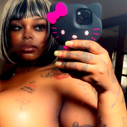 Babymuva's Stunning Full-Body Shot in a Bikini with Tattoos and Pink Hair!