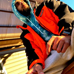 Portrait of Alex, the Young Vape Influencer