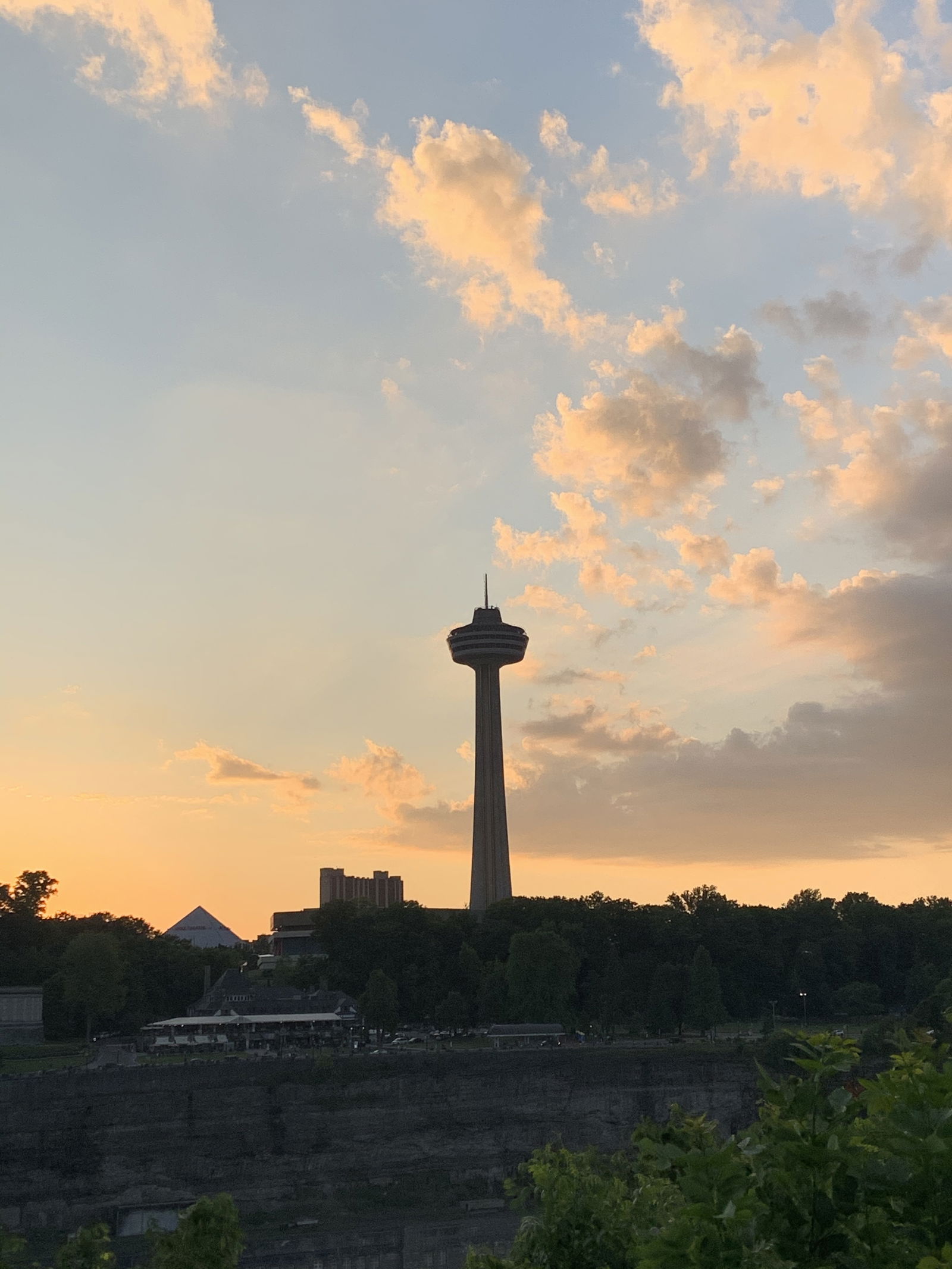 Savannah Jones photo