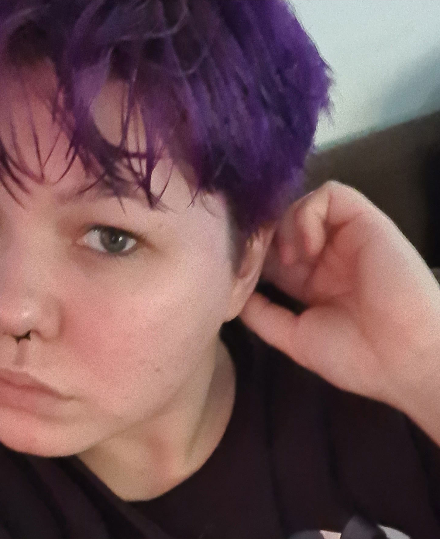 Aurelia Tofana 💜🌺🌿 photo