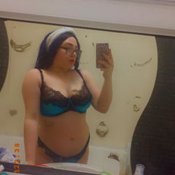 Amy-Mai: OnlyFans Model