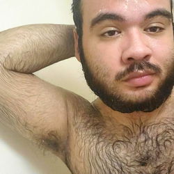 OnlyFans Model Alpha Aranck 🐶 Sharing a Moment of Relaxation