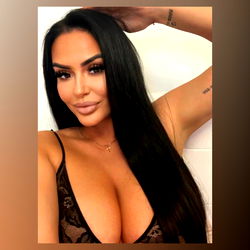 Babci Only Modell - Hungary