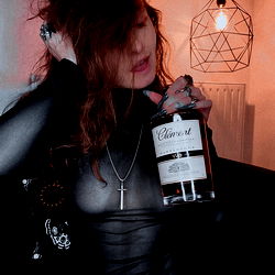 Intimate Photoshoot of OnlyFans Model Swan