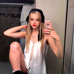 Babitaay, Modeling in Bathrobe, Shares a Glamorous Moment on OnlyFans