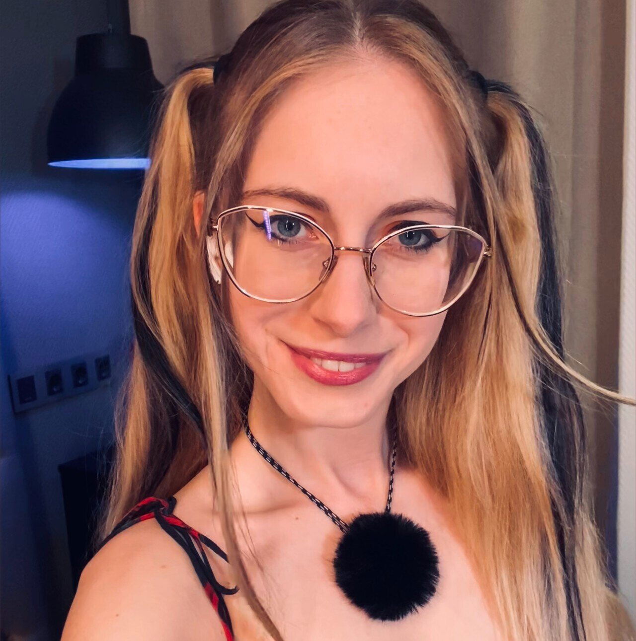 Nikki Gia Official photo