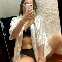 Alejandra G🥵 photo