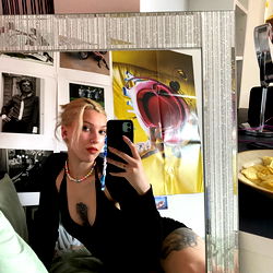 Zozo, OnlyFans Model, in Her Bedroom Mirror