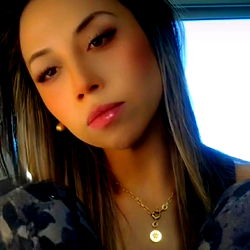 Paloma López - Model Profile