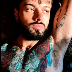 OnlyFans Model Tj - Relaxing and Absorbent in His Ink-filled Environment