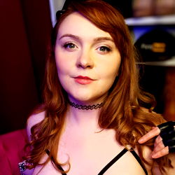 Shannon Huxley's Fetish Circle - UK Model