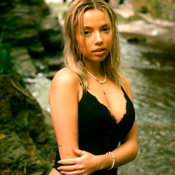 OnlyFans Aly Cantin - Natural Beauty