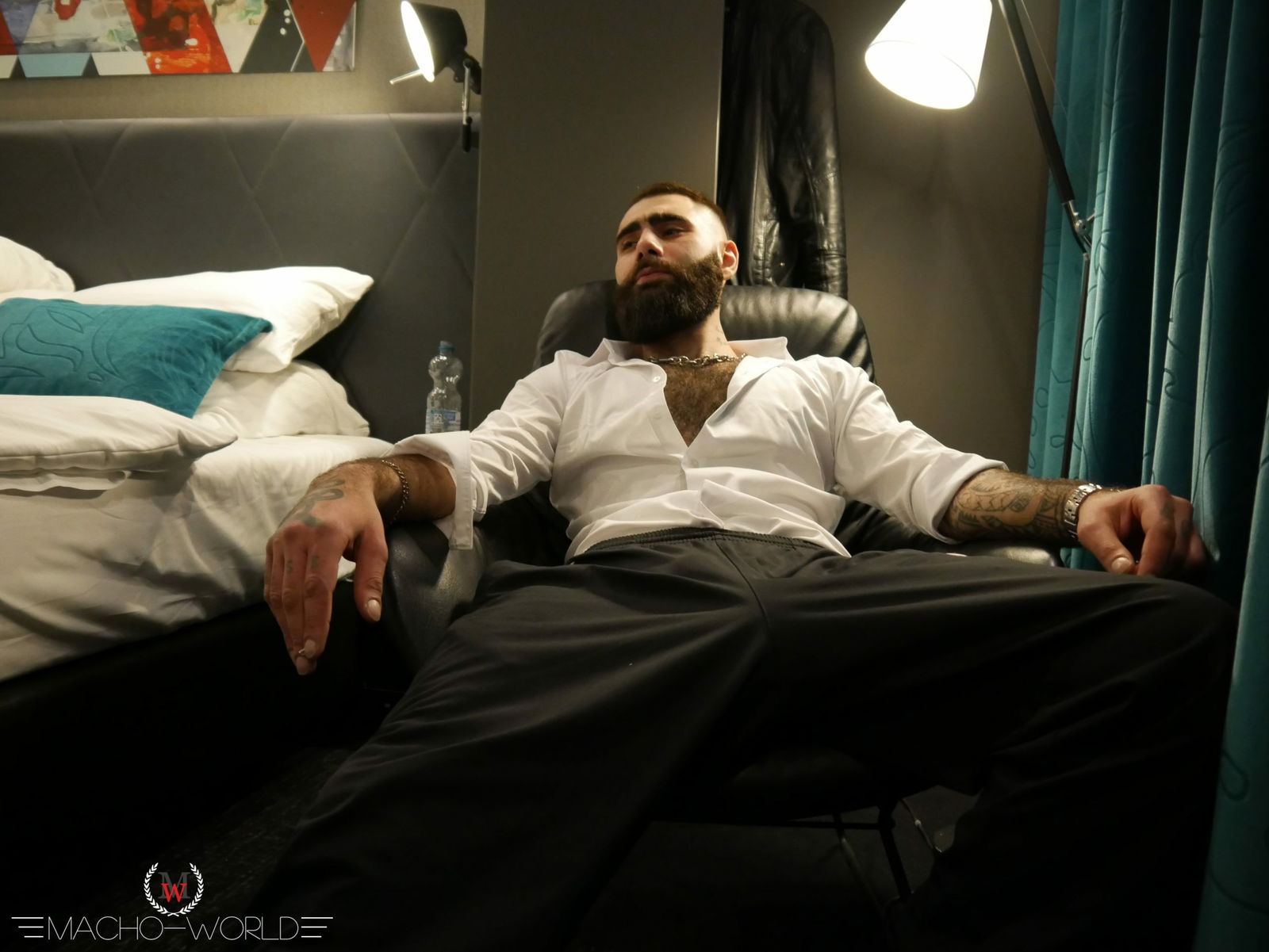 ARAB MACHO  XXX photo