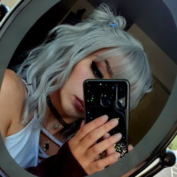 🎃🕸🦇💚Lydia Quinn💚🦇🕸🎃 photo