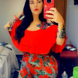 Mizz Mojorisin: Stunning Georgia-Based OnlyFans Model