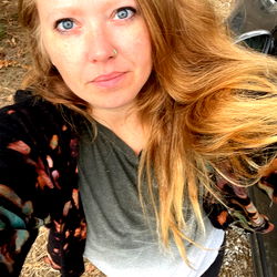 Oklahoma's Ashley - A Strong and Confident Individual