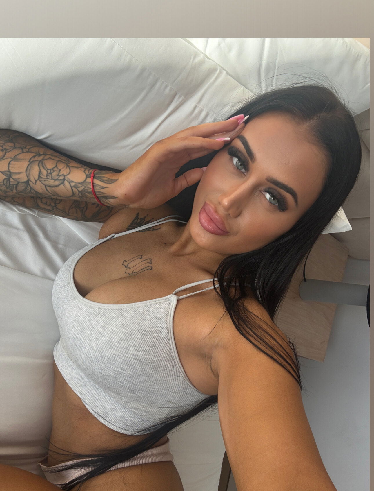 Bella Aurora 💫 photo