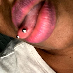 OnlyFans Model Promotion