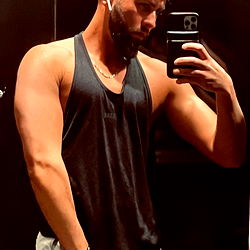 OnlyFans Model Mike, from Brooklyn, NY