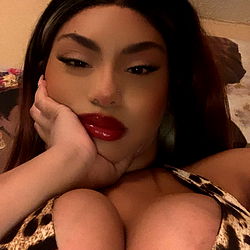 Savita, a captivating OnlyFans model