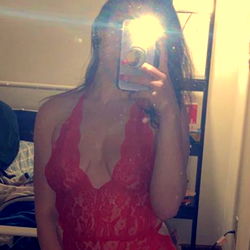 OnlyFans Model Amber Paradise, Age 28, Female