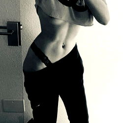 Fitness Model Alexa Shares Her Workout Routine