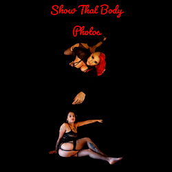 Vintage Erotic Model Signz of the Skyz