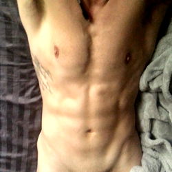 OnlyFans Model Logan Smith: Shirtless, Ab-Focused