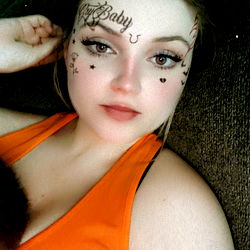 Annapark - OnlyFans Model