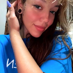 Princess Meruem, 25, Female