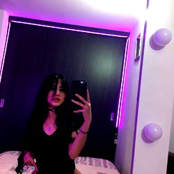 Introducing 💕🐰Anna Ximena🔥💋 from Colombia - OnlyFans Model Photos