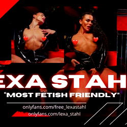 Lexa Fit Freak ๐ฅต FREE photo