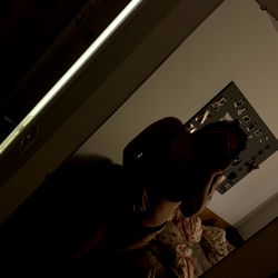 Intimate Reflection of a Model in a Mirror