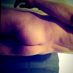 Anonymous dad bod photo