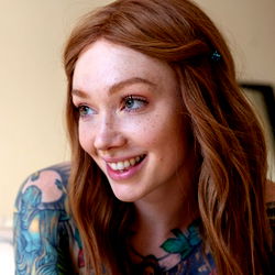 GoAskAlex 👑 Queen of Dirty Talk photo