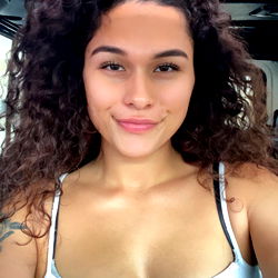 Alisia Rae 🌸 photo