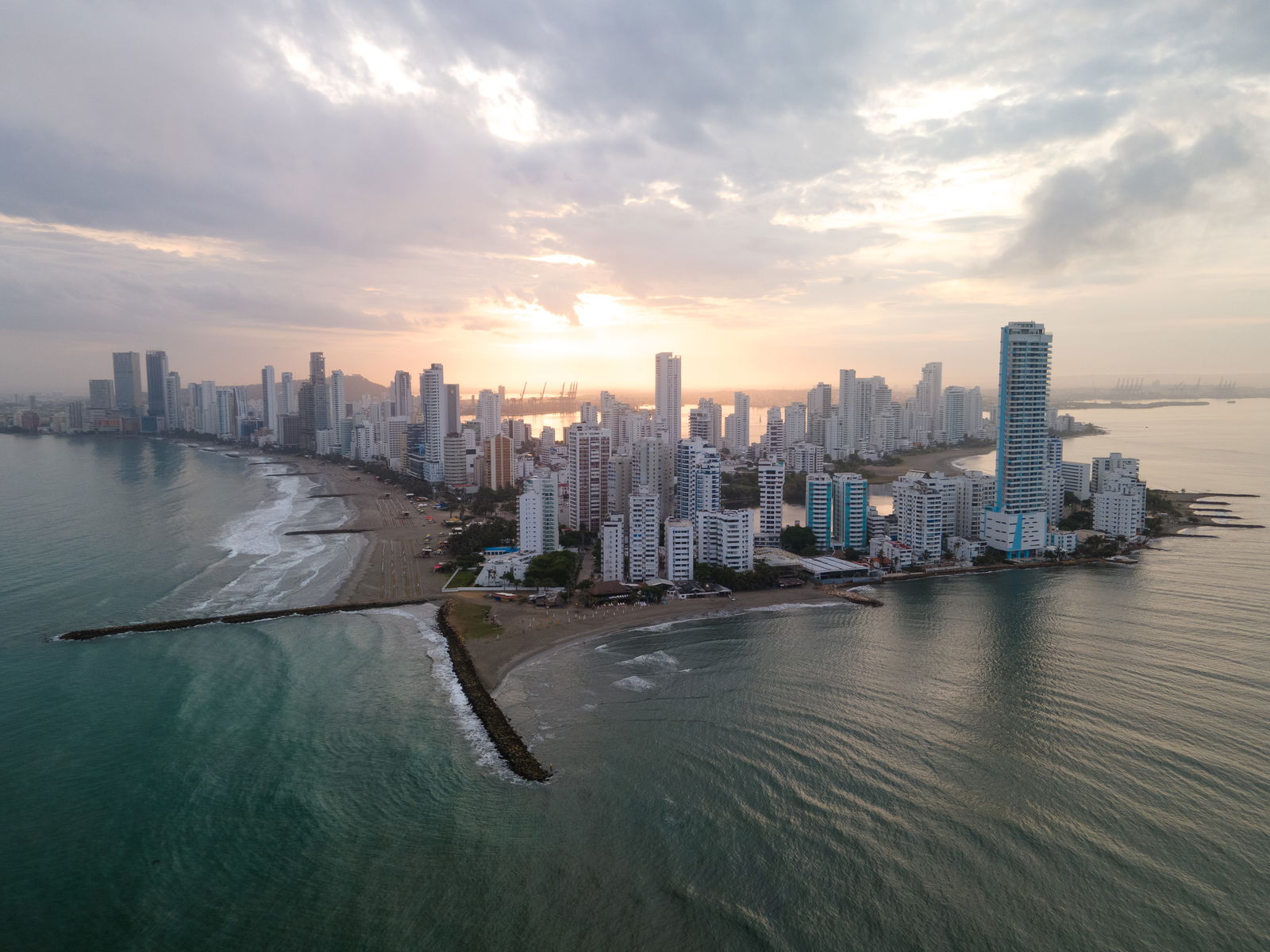 AdonEros Productions photo