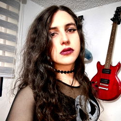 Rocking Ashley Fox with Long Hair and a Choker Necklace 🔥