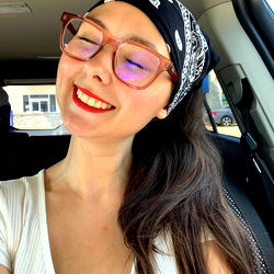 Stylish OnlyFans Model Hairypussy Poses in a Sporty Bandana and Casual Outfit