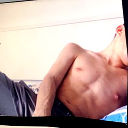 Nikolasyz: A Photoshoot of a Fans-Only Model in an Exclusive Setting