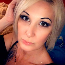 Age: 35, Gender: Female